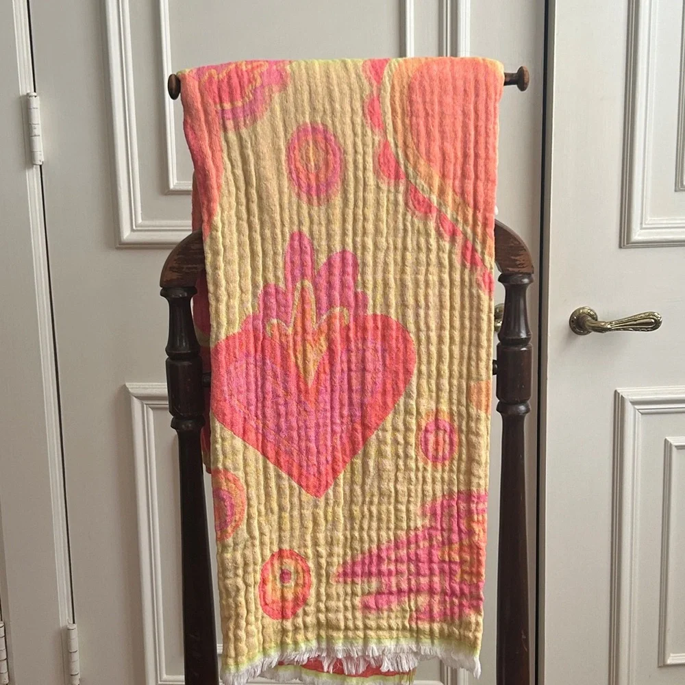 NEON COAST Hippie Hearts FLiPSiDE XL Woven Blanket Towels Festival 44 x 78 Woven